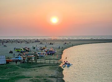 bangladesh/cox-s-bazar/inani-beach/landmark/inani-bashtali