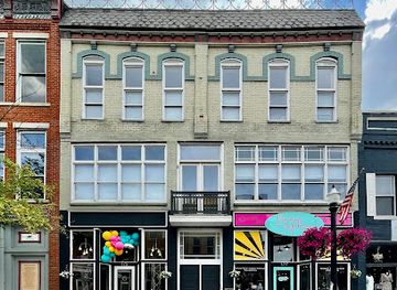 ohio/marietta/landmark/marietta-makery