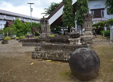 indonesia/aceh/landmark/makam-raja-aceh-bugis-erfgoedpad-van-de-sultans-van-de-bugis-dynastie
