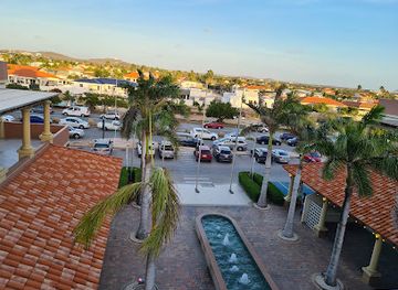 aruba/palm-beach/landmark/palm-beach-plaza-mall