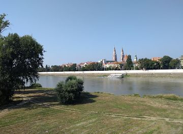 hungary/szeged-csanad/landmark/sunshine-aquapolis-szeged