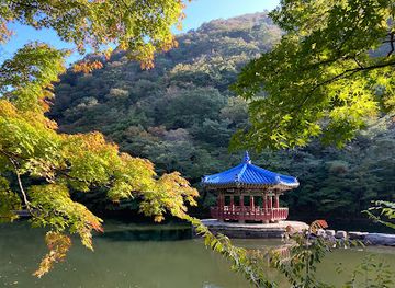south-korea/naejangsan-national-park/landmark/uhwajeong-pavilion