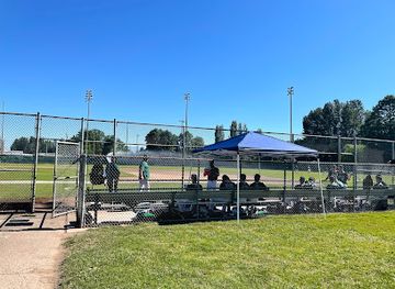 washington/kent/landmark/art-wright-field