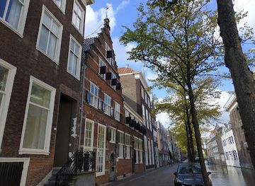 netherlands/delft/landmark/voc-kamer-delft