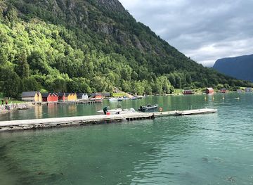 norway/sogn-og-fjordane/landmark/lustrabaatane-as