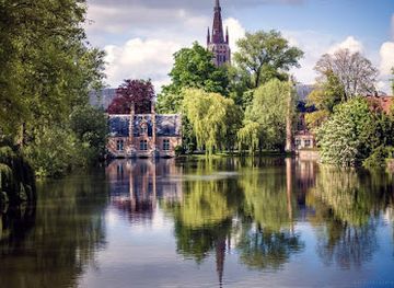 belgium/bruges/minnewater/landmark/lake-of-love