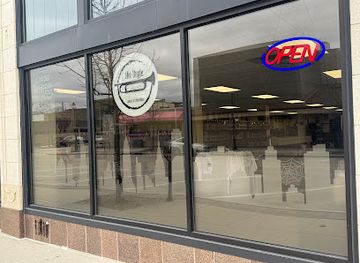 wisconsin/sheboygan/landmark/the-bugle-comics-collectibles