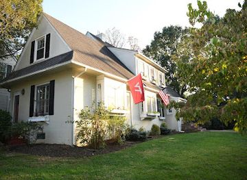 virginia/blacksburg/landmark/clay-corner-inn-blacksburg