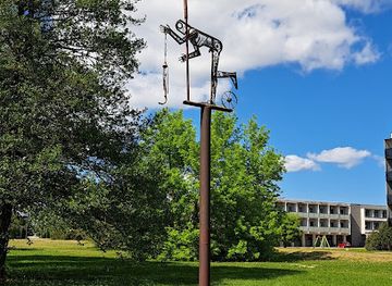 estonia/parnu-beach/landmark/skulptuuride-allee