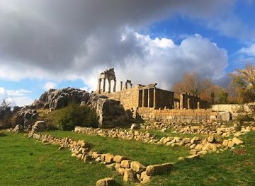 lebanon/broummana/landmark/faqra-roman-ruins-kfardebian