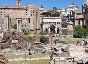 italy/rome/landmark/house-of-the-vestals
