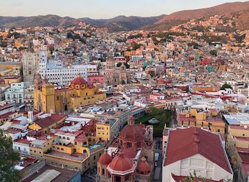 mexico/guanajuato/guanajuato-historic-center/landmark/calle-subterranea