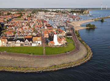 netherlands/flevoland/landmark/urk-lighthouse