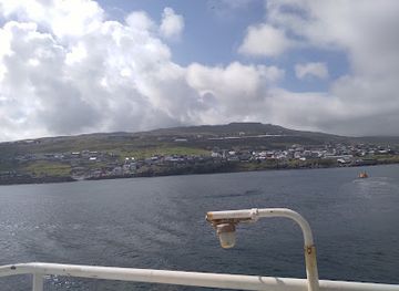 faroe-islands/nolsoy-island/landmark/nolsoyarfjorour