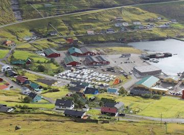 faroe-islands/vestmanna/landmark/vestmanna-camping