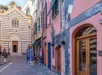 italy/cinque-terre/landmark/oratorio-mortis-et-orationis-confraternita-dei-neri