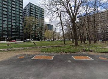 canada/montreal/landmark/ruines-de-l-eglise-sainte-anne