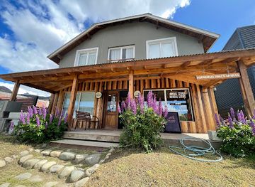 argentina/el-chalten/landmark/patagonia-hikes-aparts