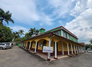 jamaica/negril/landmark/time-square-shopping-mall