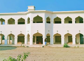 pakistan/lower-sindh/landmark/village-garang-bungalow