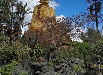vietnam/dalat/landmark/golden-buddha-statue