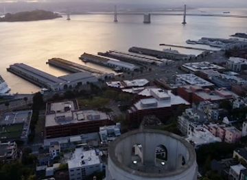 california/san-francisco-peninsula/landmark/one-lombard-street
