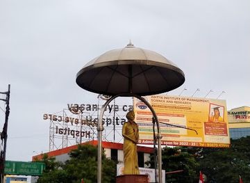 india/puducherry/landmark/indira-gandhi-statue