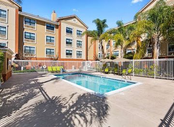 california/union-city/landmark/extended-stay-america-union-city-dyer-st