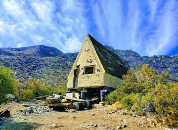 nevada/southern-nevada/landmark/wild-horse-cabin