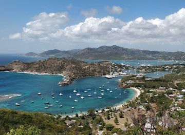 antigua-and-barbuda/jolly-harbour/landmark/carpenter-rock-trail-antigua