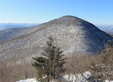 new-york/hunter-mountain/landmark/black-dome