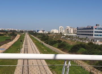 israel/netanya/kiryat-hasharon/landmark/hasharon