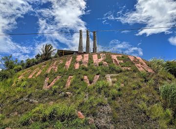 puerto-rico/sierra-de-cayey/landmark/la-loma-de-los-reyes