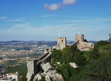 portugal/beira-litoral/landmark/the-moorish-castle