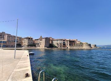 france/cote-d-azur/landmark/sentier-du-littoral-saint-tropez
