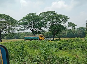 bangladesh/chittagong/landmark/madarbari-rail-gate