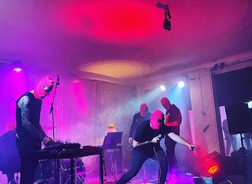 poland/szczecin-lagoon/landmark/centrum-kultury-krzywy-gryf