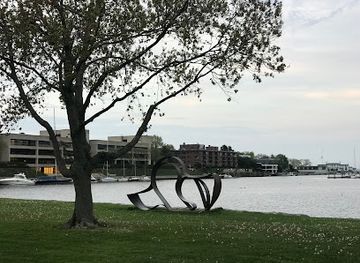 connecticut/greenwich/landmark/roger-sherman-baldwin-park