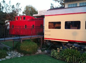 california/westside/landmark/ad-america-old-railroader
