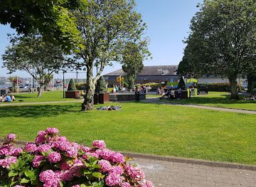 ireland/kinsale/landmark/gairdin-feileacan-agus-clos-sugartha