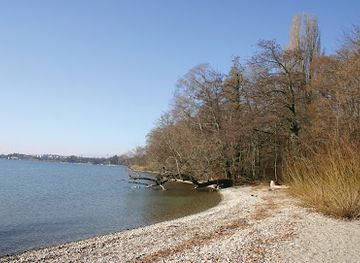 switzerland/lake-geneva-region/landmark/the-house-of-the-river
