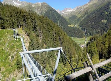 austria/ischgl/landmark/walk-of-lyrics
