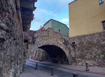 mexico/guanajuato/landmark/bridge-of-the-banished