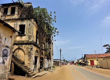 cote-d-ivoire/comoe/landmark/ganamet-house