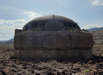 albania/laberia/landmark/bunk-art
