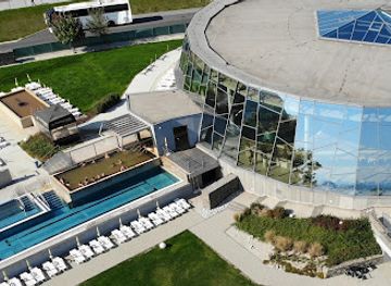 slovakia/zemplinska-sirava/landmark/thermal-sirava-hotel