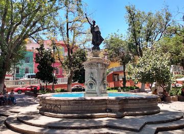 mexico/guanajuato/landmark/jardin-embajadoras