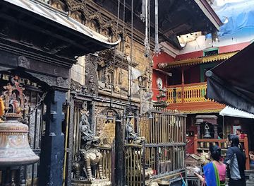 nepal/patan/golden-temple-kwa-bahal/landmark/golden-temple-gate