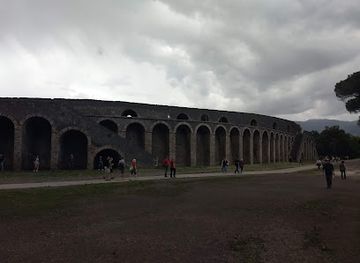 italy/campania/landmark/house-of-venus-in-the-shell