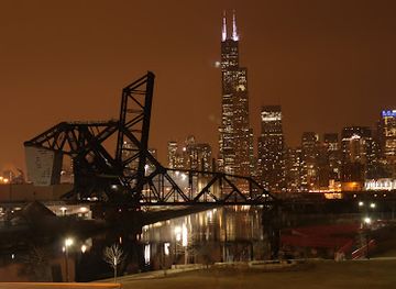 illinois/chicagoland/landmark/st-charles-air-line-bridge